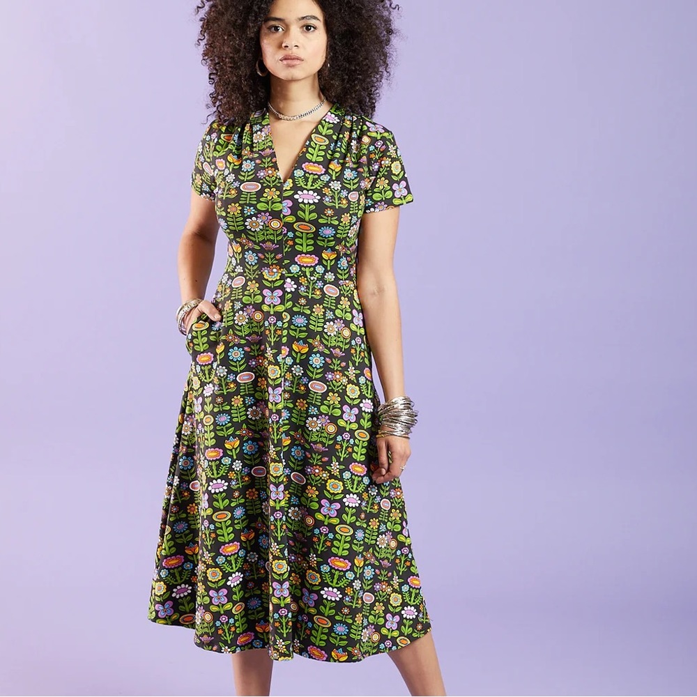 Nooworks Awesome Blossom Great Dress